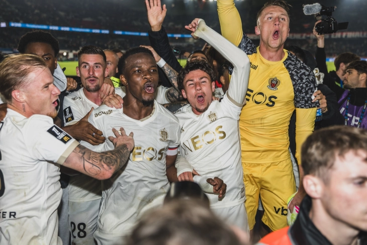 Morgan Sanson brace helps Nice inflict PSG's first league defeat