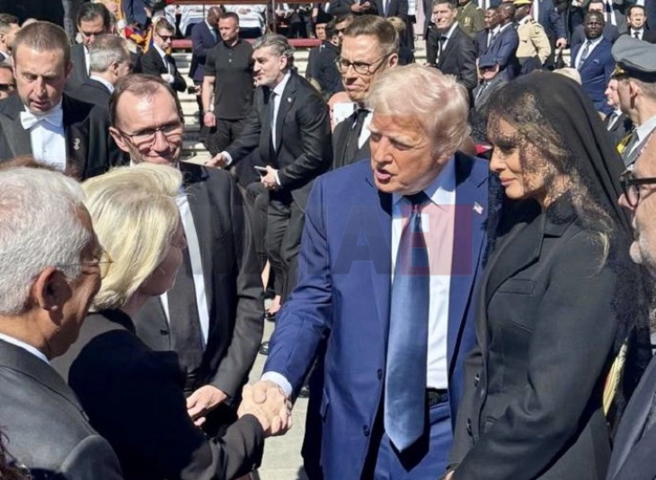 Pinjo: Takim midis Fon der Lajenit dhe Trampit do të mbahet kur të vijë momenti i duhur për të