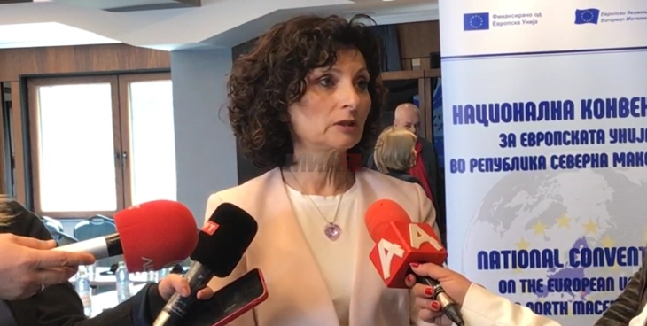 Ivanovska: Kryetarja e KSHPK-së duhet urgjentisht të japë dorëheqje që të mund institucioni lirshëm të pastrohet