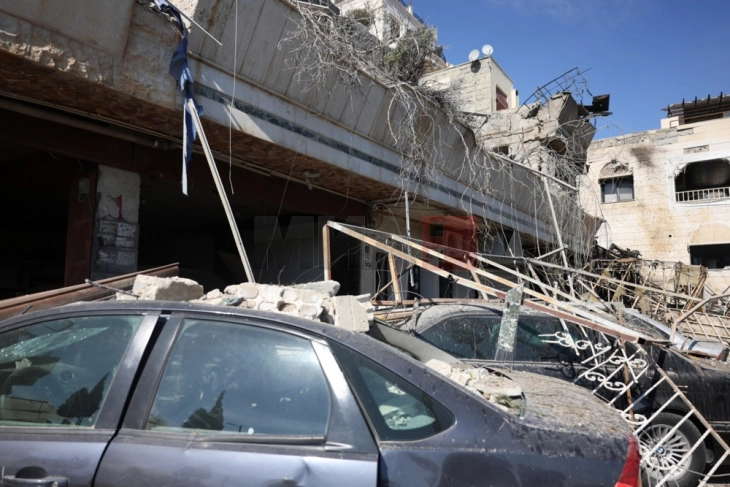 Të paktën 13 të vrarë në përleshjet në afërsi të Damaskut