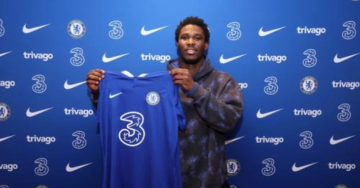 Челси размислува за разделба со Фофана