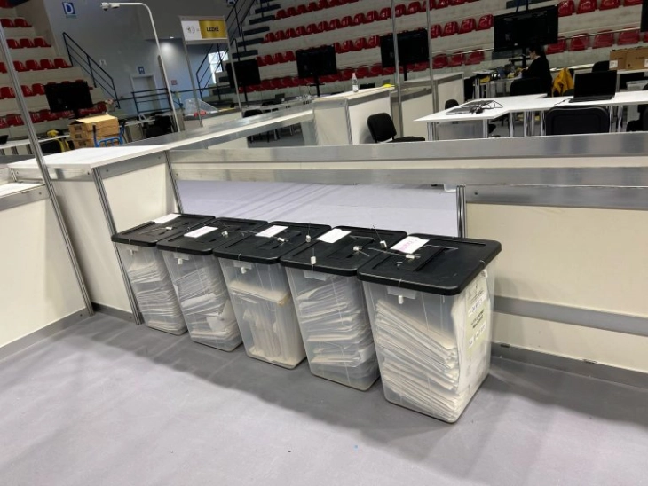 Гласање од странство, ЦИК-Албанија: Во Тирана пристигнаа 117.079 пликови со гласачки ливчиња