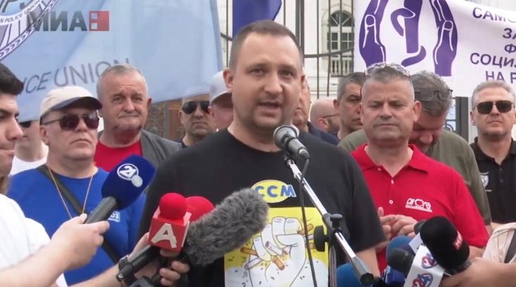 Protesta sindikaliste e 1 Majit përfundoi para Qeverisë - paga dinjitoze për jetë dinjitoze