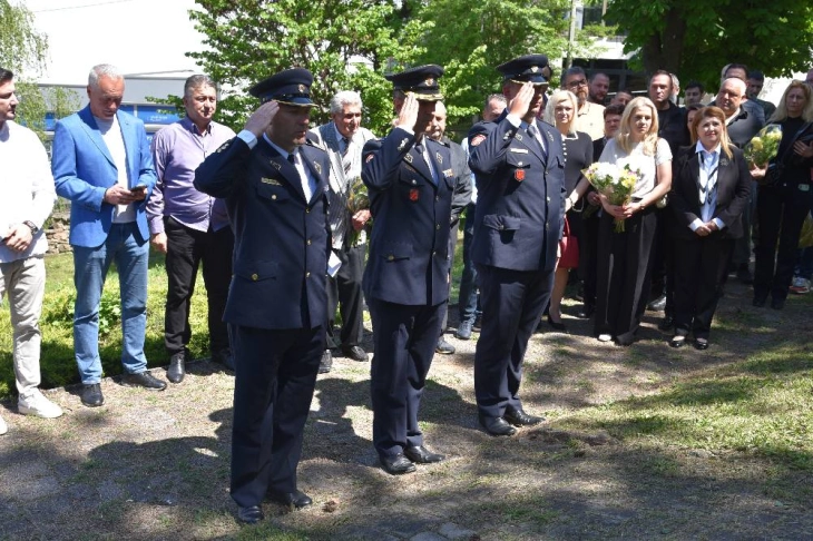 Штип одбележа 24 години од загинувањето на бранителите Димитар Двојаковски и Влатко Петров