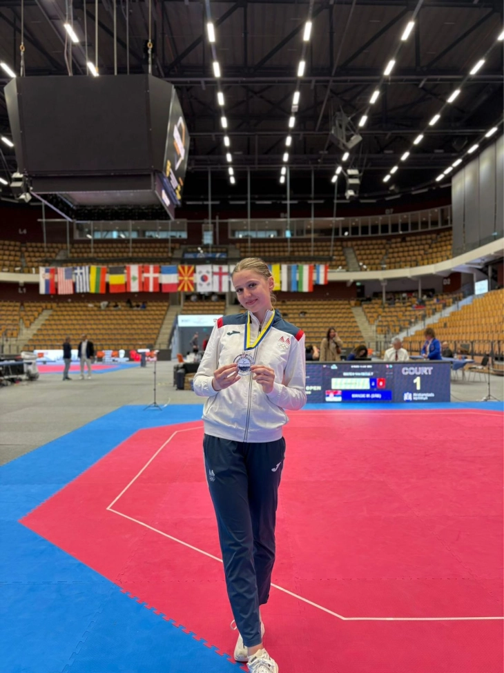 Релиќ со нов сребрен медал и поблиску до Олимпијадата во Лос Анџелес