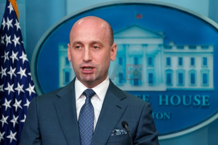 Трамп размислува да го назначи Стивен Милер за советник за национална безбедност