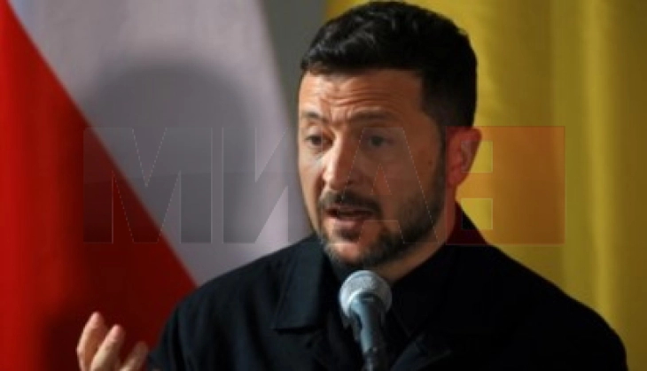 Zelenski: Individë bllokojnë pranimin e Ukrainës në BE për të fituar një vend në Sheshin e Kuq