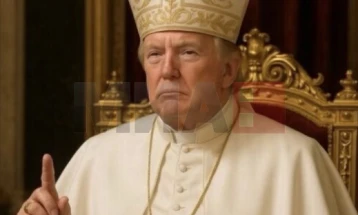 Peshkopi amerikan kërkon që Trampi të kërkojë falje që e portretizoi veten si papë