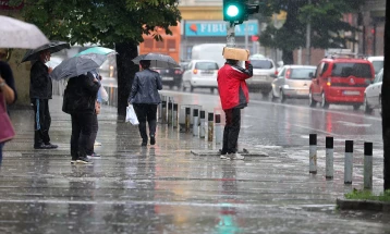 Gjatë kësaj jave moti do të jetë me vranësira të ndryshueshme me reshje shiu dhe bubullima