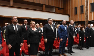 Министерот Минчев на свечената академија по повод одбележувањето на 80-годишнината од кодификацијата на македонскиот стандарден јазик