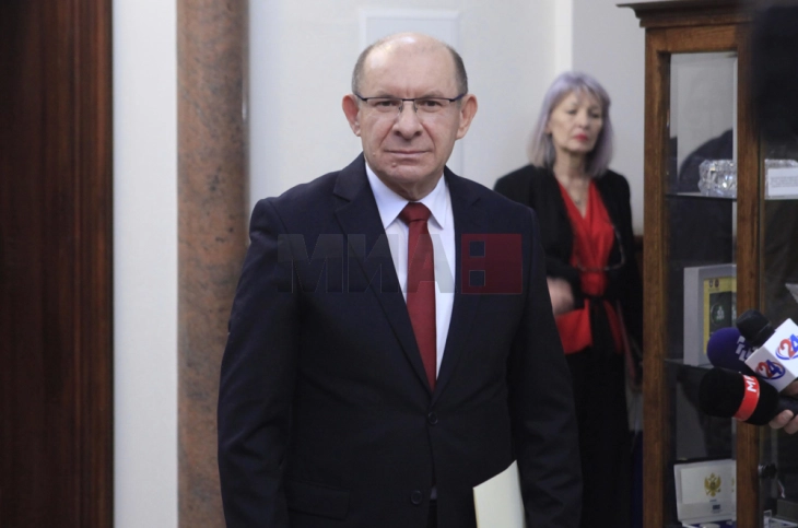 Сиљановска Давкова за смената на Коцевски: Политички одговорно е да се остави органот да работи