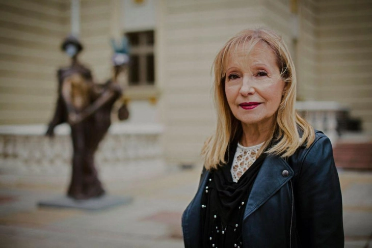 Snezhana Koneska Rusi wins Vojdan Chernodrinski Festival lifetime achievement award