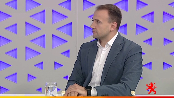 Стојаноски: На 1200 локации до крајот на годинава ќе се гради во рамки на јавниот повик за инфраструктурни проекти од Владата