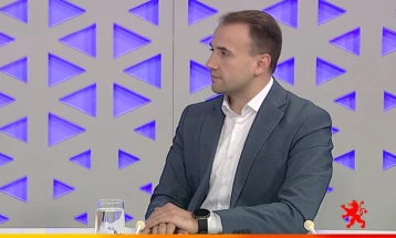 Стојаноски: На 1200 локации до крајот на годинава ќе се гради во рамки на јавниот повик за инфраструктурни проекти од Владата