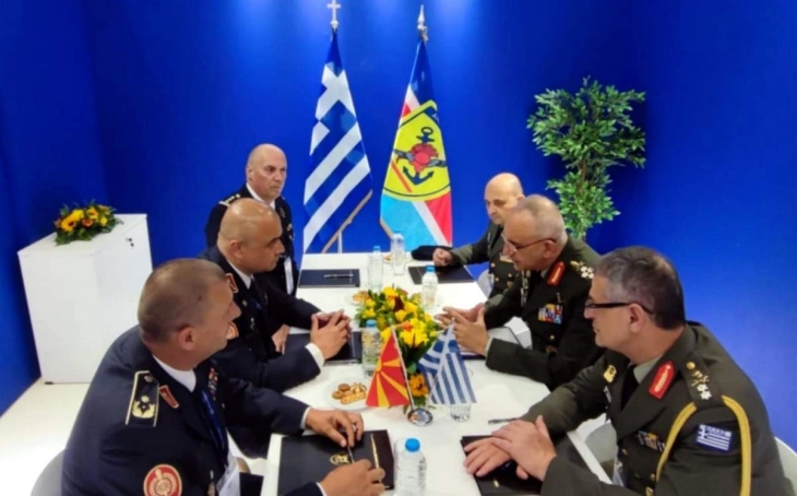 Army Chief of Staff Lafchiski meets Greek counterpart Choupis 
