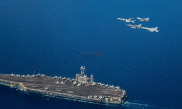 Уште еден американски борбен авион падна во море од носачот на авиони „Труман“