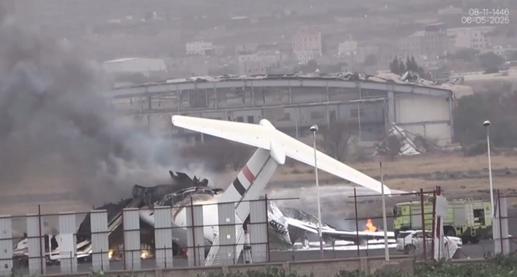 Аеродромот во Сана прекина со работа поради „значителна штета“ од израелски напади