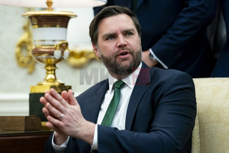 Xhej Di Vens: Lufta mes Indisë dhe Pakistanit nuk është puna jonë