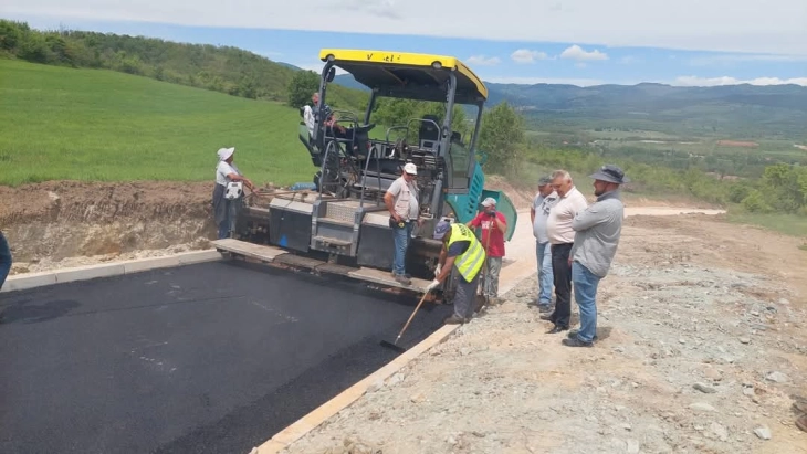 Во тек е асфалтирање на повеќе локации во Ранковце
