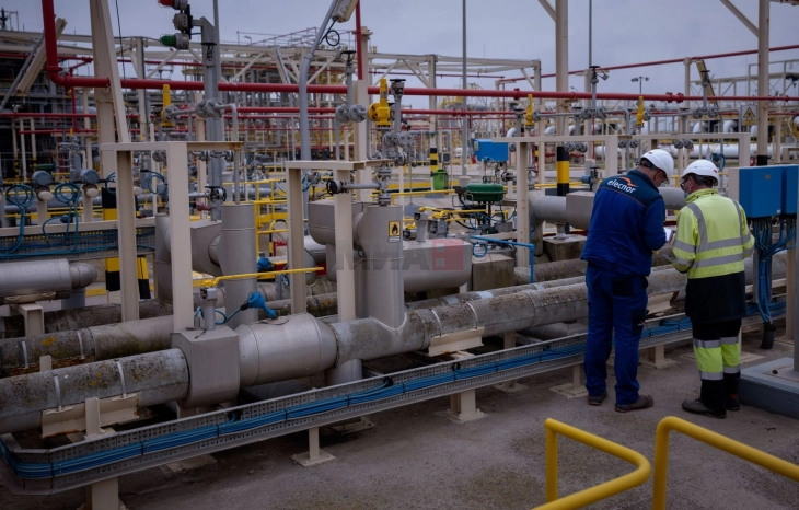 Опасна зависност: Плановите на ЕУ да се исчисти од руските фосилни горива