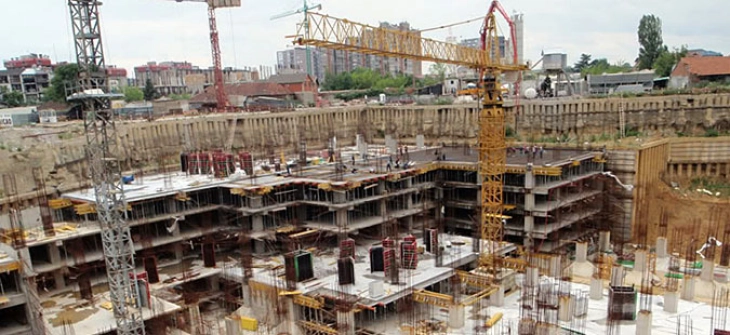 Бројот на одобренија за градење во март зголемен за 4.0 %, а на предвидената вредност на објектите за 244.2 %