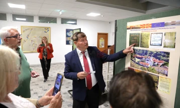 Отворена изложба „Првите парламентарци и претседатели на Собранието на НРМ, СРМ, РМ, РСМ 1944-2024“