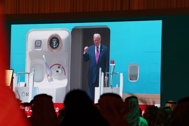 Трамп пристигна во Ријад