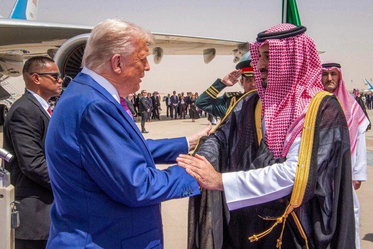 Bi-Bi-Si: Shitje e armëve në vlerë 100 miliardë dollarë midis SHBA-së dhe Arabisë Saudite