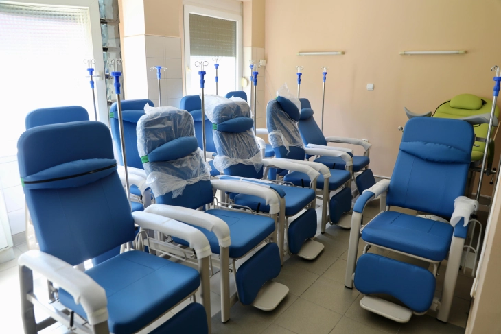 Донирана медицинска опрема во Гинеколошката болница во Чаир