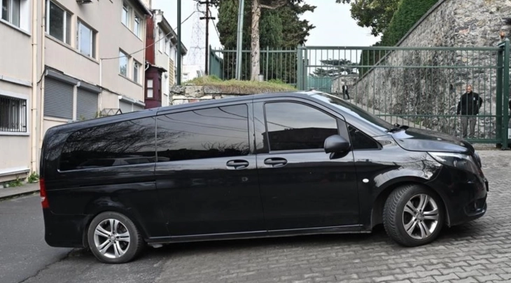 Захарова: Руската делегација пристигна во Истанбул, подготвена за сериозни разговори