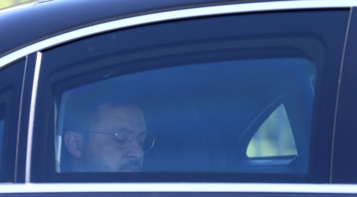 Зеленски: Во контакт сме со САД во врска со разговорите со Москва