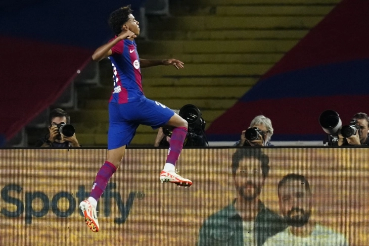 Тренерот на Еспањол го нападна Јамал: Му реков да престане да симулира и провоцира