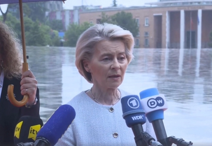 Фон дер Лајен: Путин покажа дека не сака мир 