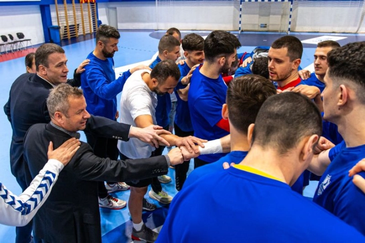 Алкалоид го одржа последниот тренинг пред дуелот со АЕК