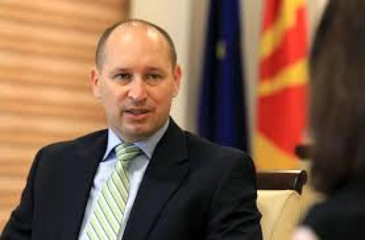 Миноски:  Нови работни места, зголемени инвестиции и долгорочен економски бенефит со Договорот за стратешко партнерство со Обединетото кралство