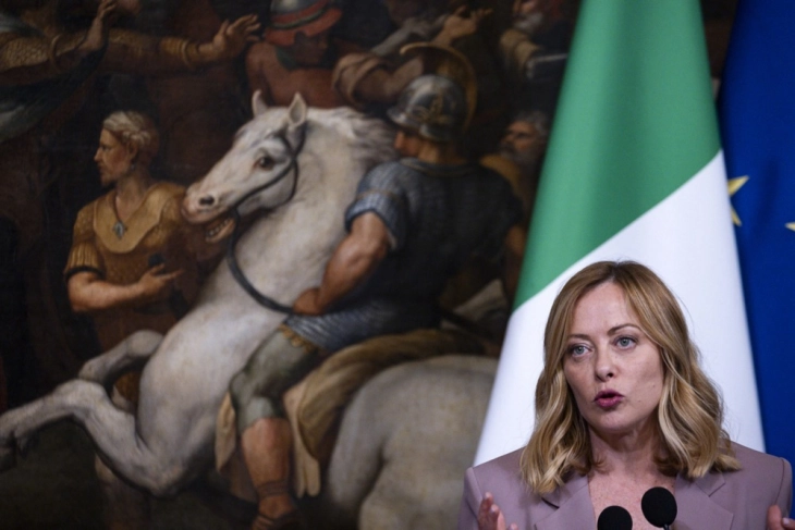 Мелони ја поздрави подготвеноста на папата Лав XIV да биде домаќин на преговорите меѓу Русија и Украина