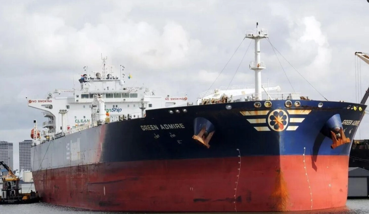 Русија ослободи нафтен танкер откако го задржа во Балтичкото Море