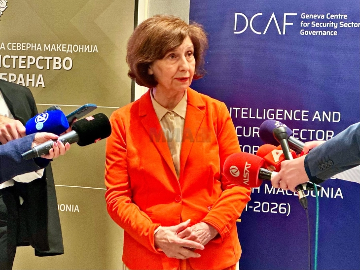 Сиљановска – Давкова: Не би смеело да се проблематизираат одлуките на Дуковска, меѓутоа не може да остане во Уставниот суд личност избрана на незаконски начин