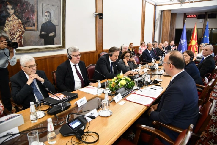 Дебата: Културната дипломатија игра голема улога во јакнењето на демократијата