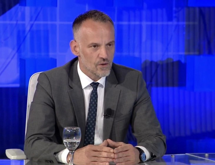 Fetai: ASH mbetet në qeveri - nga 50 funksionarë vetëm tre kanë dhënë dorëheqje