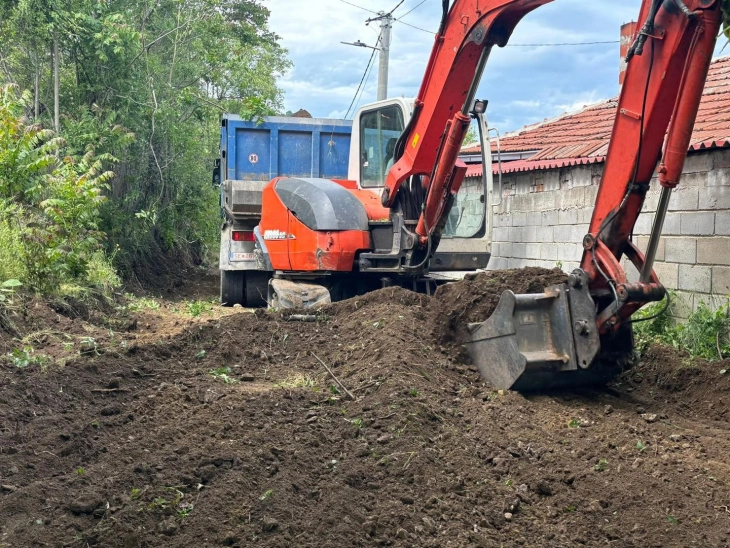 Почна реконструкцијата на улица  во село Кучково - инвестиција од приближно 5.000.000 денари