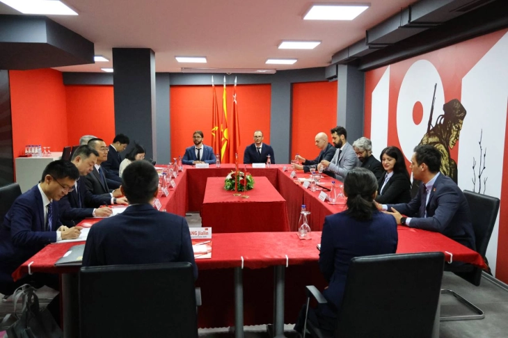 Левица: Историска средба на Комунистичката партија на Кина со Левица во Скопје