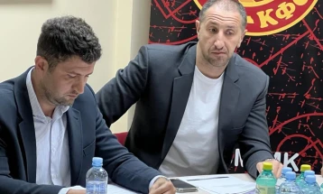 Потпретседателот на КФСМ Ѓуроски и генералниот секретар Стојчевски учесници на Собранието на ФИБА Европа