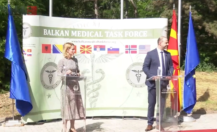 Министерот Мисајловски и високата претставничка на ЕУ Калас во посета на Балканските медицински наменски сили ( во живо)