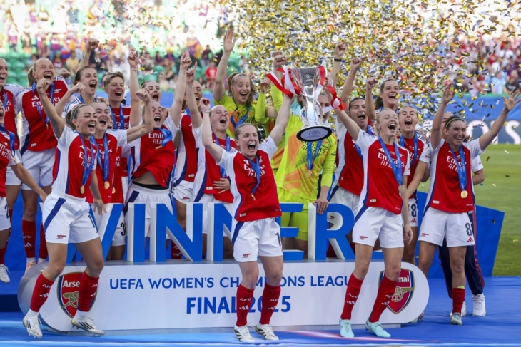 Втор трофеј за фудбалерките на Арсенал во Лигата на шампионите