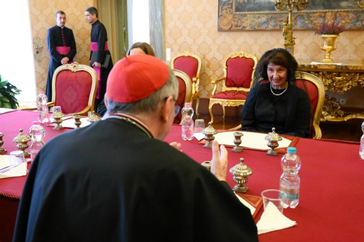 Претседателката Сиљановска - Давкова на аудиенција кај папата Лав 14 и на средба со италијанскиот претседател Матарела