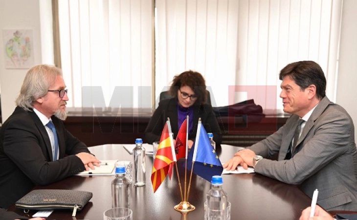 Ministri Limani dhe euroambasadori Rokas do të marrin pjesë në ngjarjen për projektin e cilësisë së shërbimeve sociale