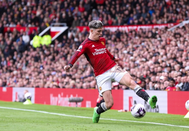 Napoli do të negociojë me Mançester Junajtedin për transferimin e Garnaços