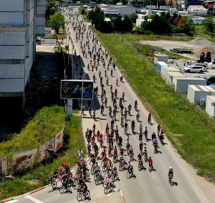 Во Кавадарци се одржа манифестацијата ,,Сите на велосипед