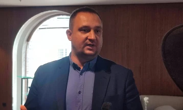 Трендафилов: Само платени работници може да бидат продуктивни